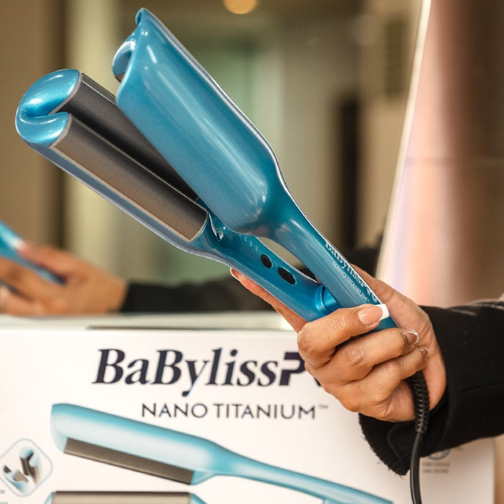 BaBylissPRO Waflera Onduladora – Versatilidad Iónica para Ondas Perfectas