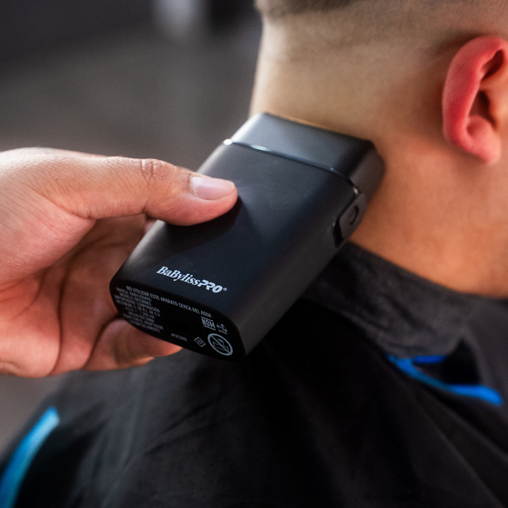 BaBylissPRO Rasuradora Profesional FX Doble Hoja Titanium Gold - Color Negro