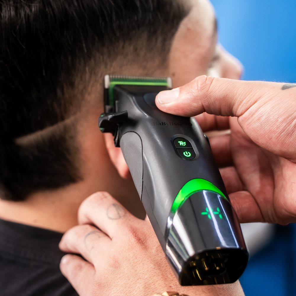 BaBylissPRO Clipper Tomb45 Potencia Personalizada con Pantalla Indicadora de Batería - Color Negro