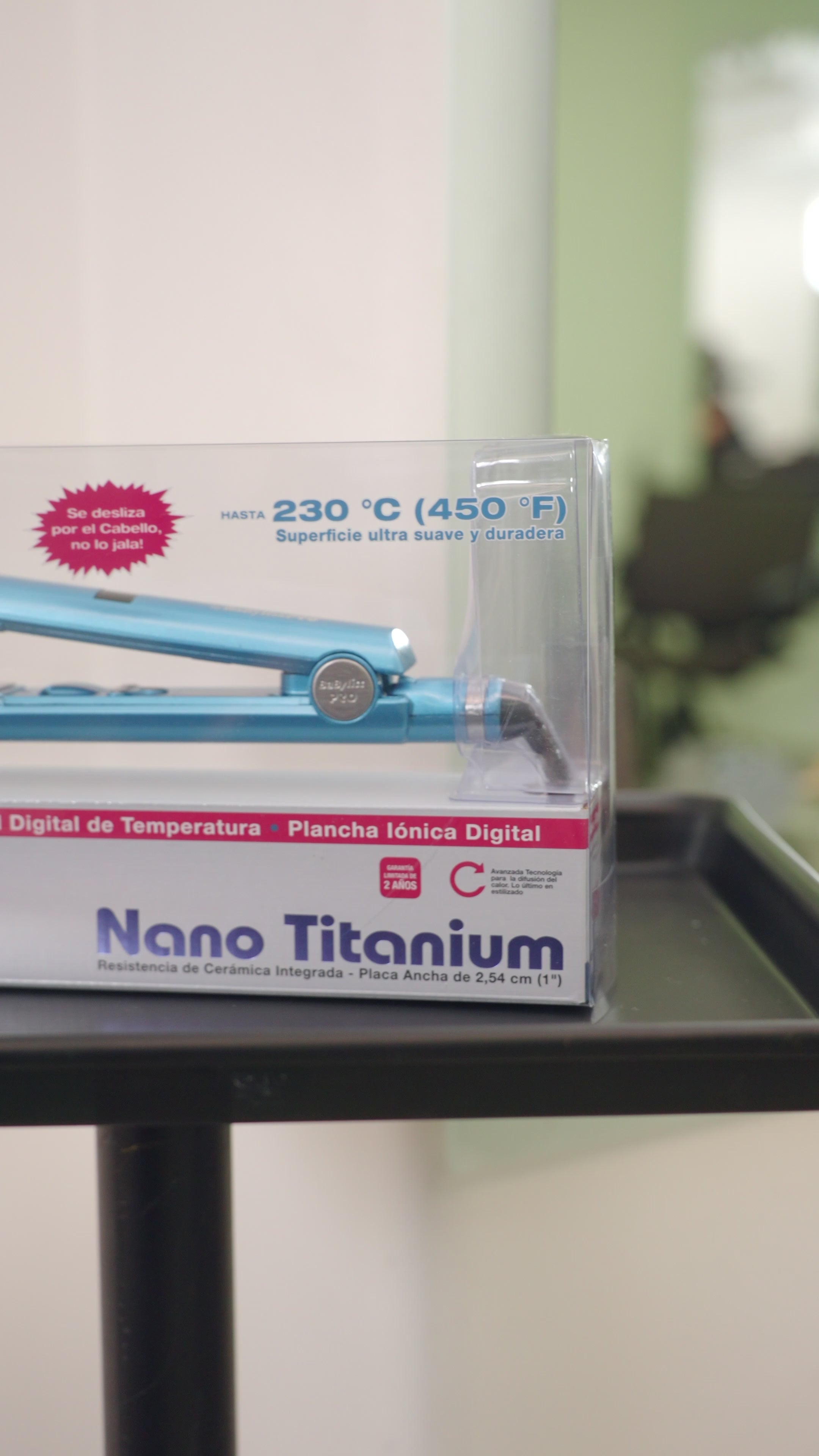 BaBylissPRO Alaciadora Nano Titanium Digital 1"